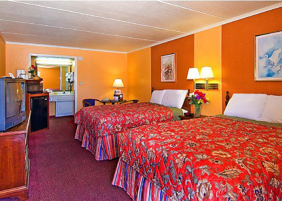 Econo Lodge Near The Domain - The Arboretum Остин Стая снимка
